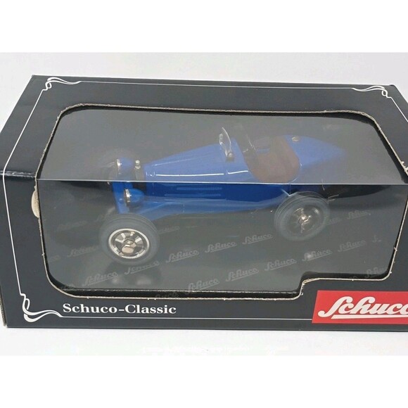 Schuco 01740 Blue Studio IV Bugatti